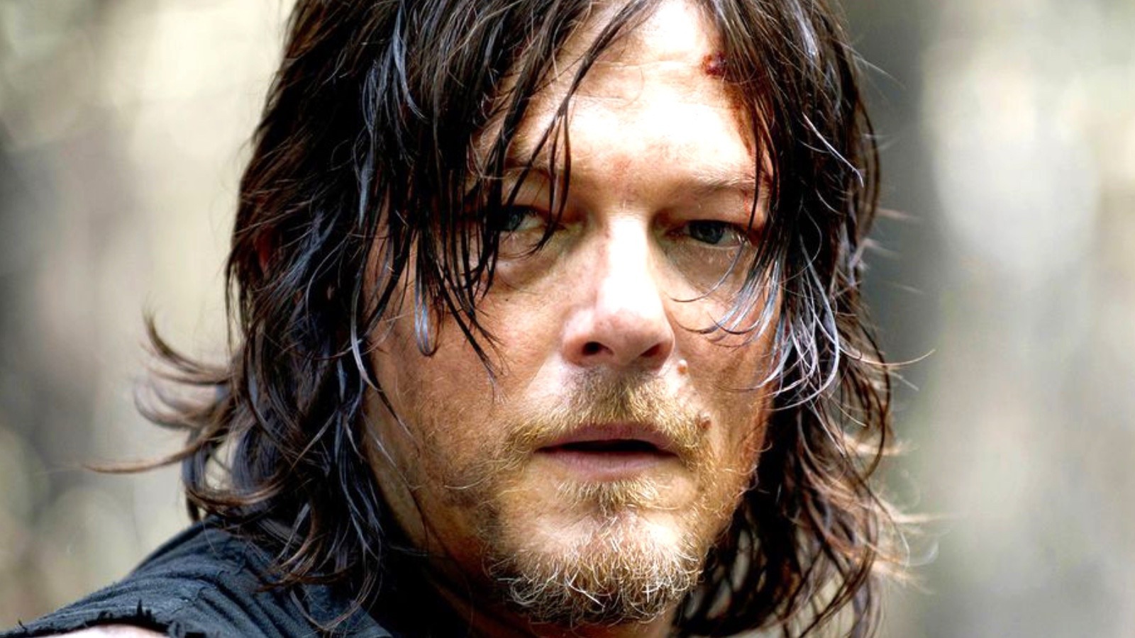 daryl-just-had-a-major-first-in-the-latest-episode-of-the-walking-dead