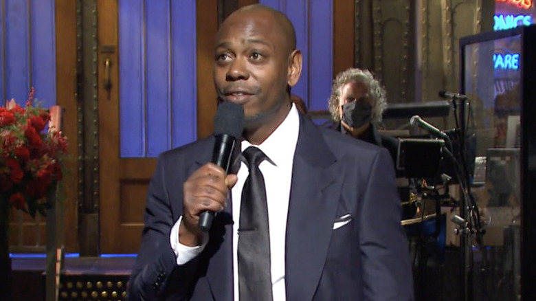 Chappelle hosting "Saturday Night Live"