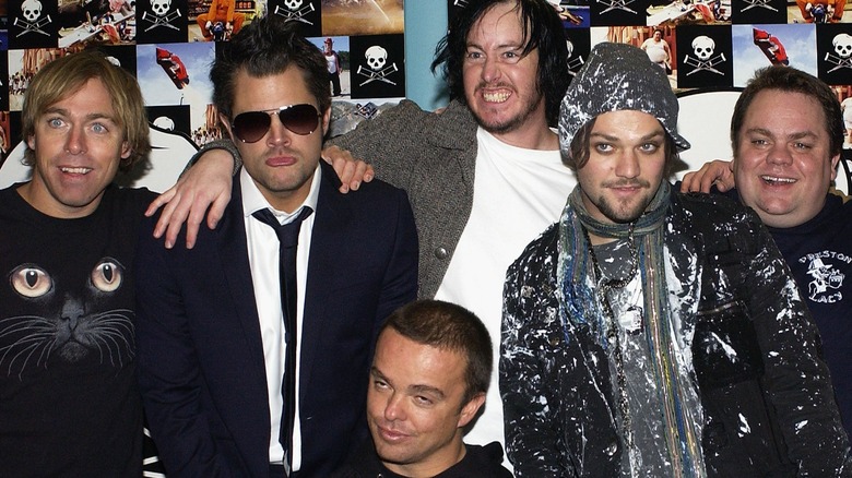 Cast of Jackass Number Two at premiere