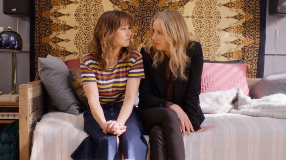 Linda Cardellini and Christina Applegate in Dead to Me