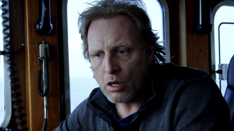 Sig Hansen learns about the sinking of the Discovery