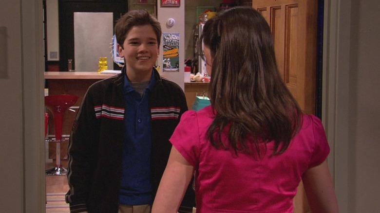 Freddie and Carly talking