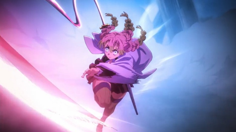 Mitsuri Kanroji pullingg her sword back to strike