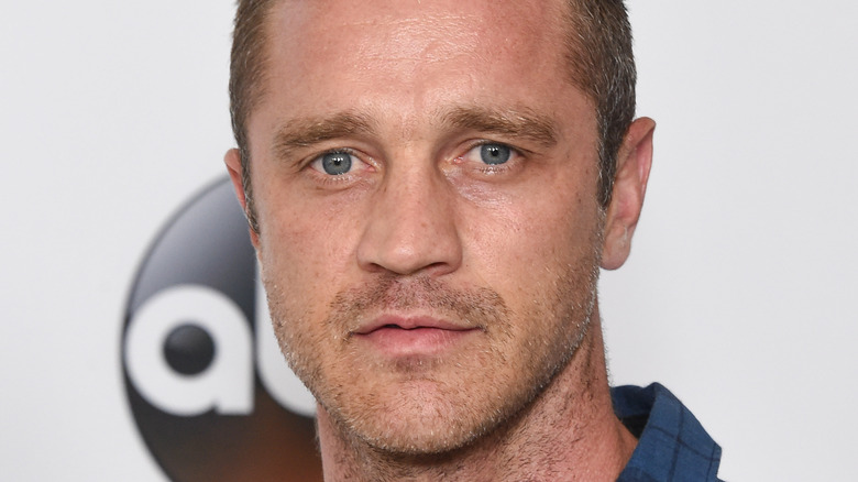 Devon Sawa at event