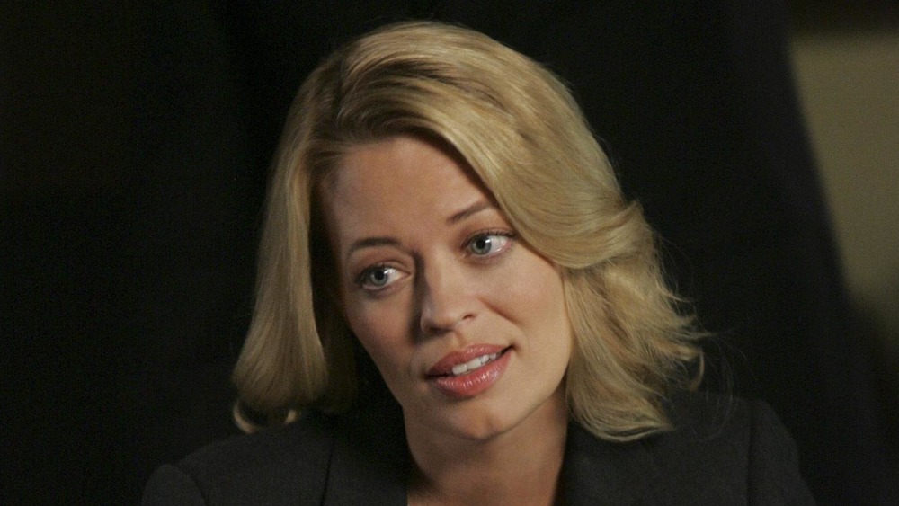 Jeri Ryan as Jessica Devlin on Shark