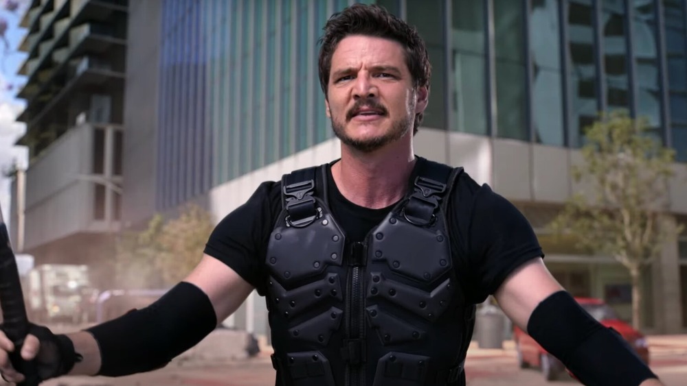 Pedro Pascal prepares for battle