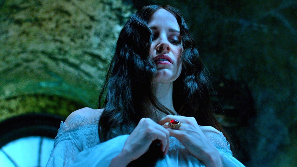 Jessica Chastain in Crimson Peak