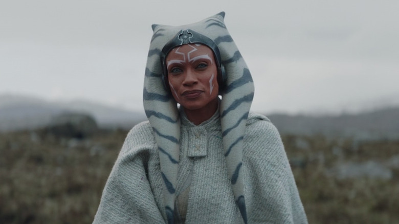 Ahsoka wearing white robes