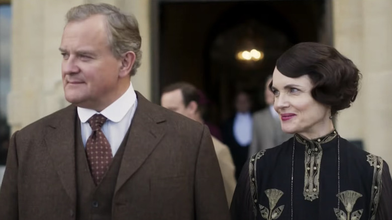 Robert and Cora stand outside in Downton Abbey movie