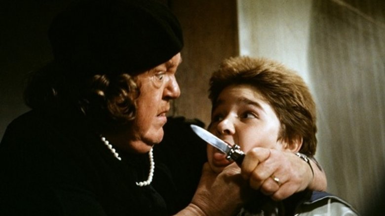 Anne Ramsey and Corey Feldman in The Goonies