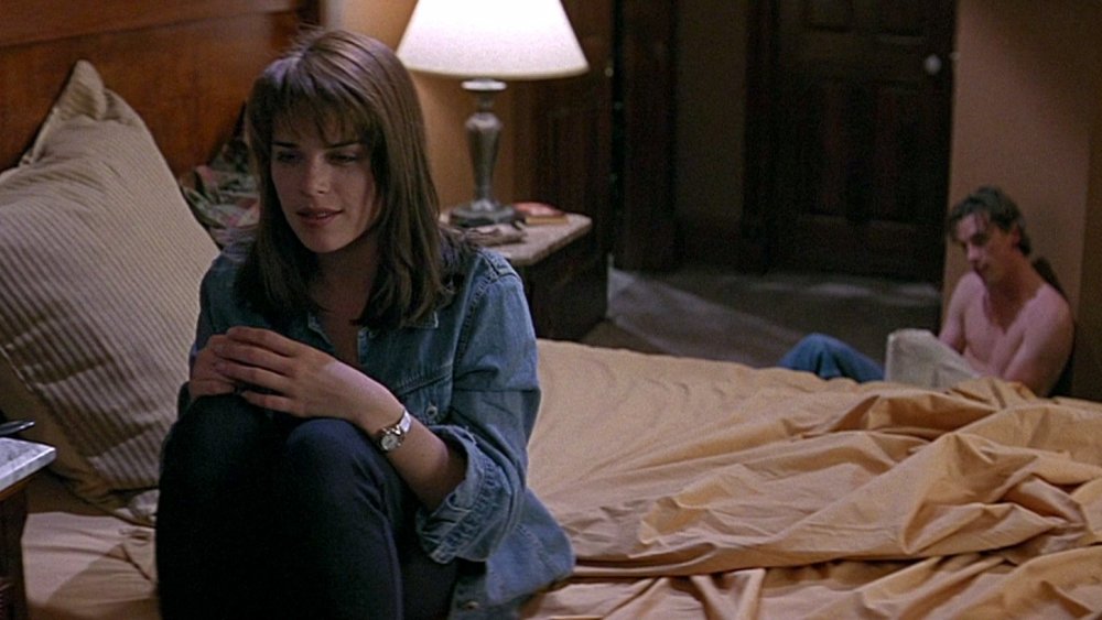 Neve Campbell and Skeet Ulrich in Scream