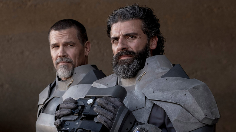 Josh Brolin and Oscar Isaac in Dune