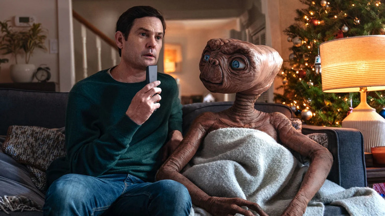 Henry Thomas and E.T. Xfinity ad