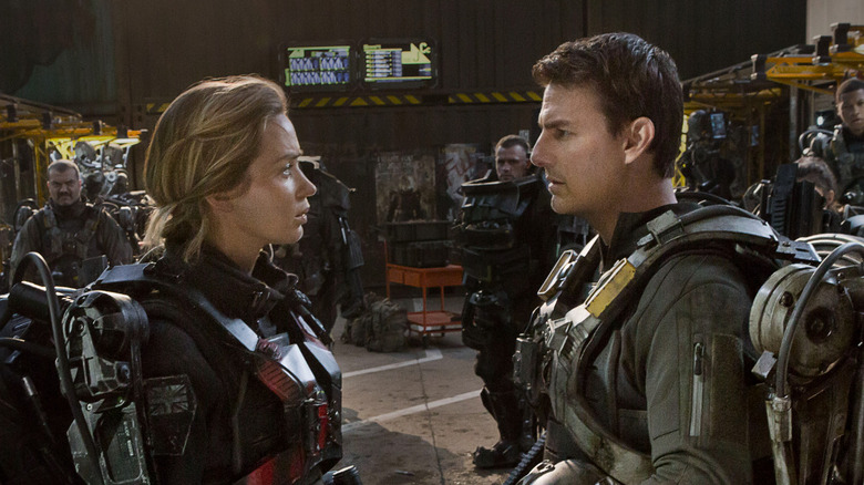 Rita and Cage in armor in Edge of Tomorrow