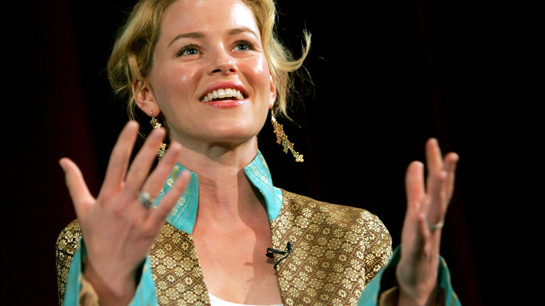 Elizabeth Banks speaks on stage