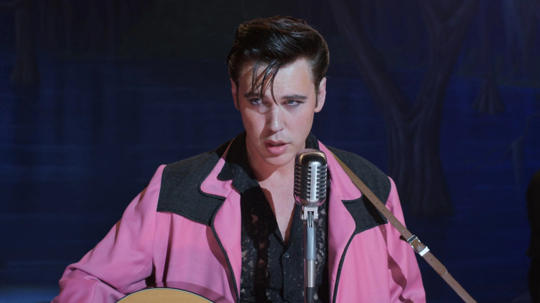 Austin Butler performing as Elvis