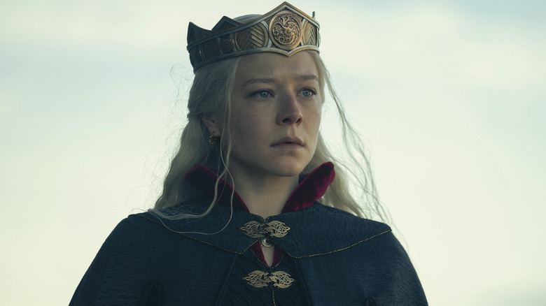 Rhaenyra Targaryen wears a crown