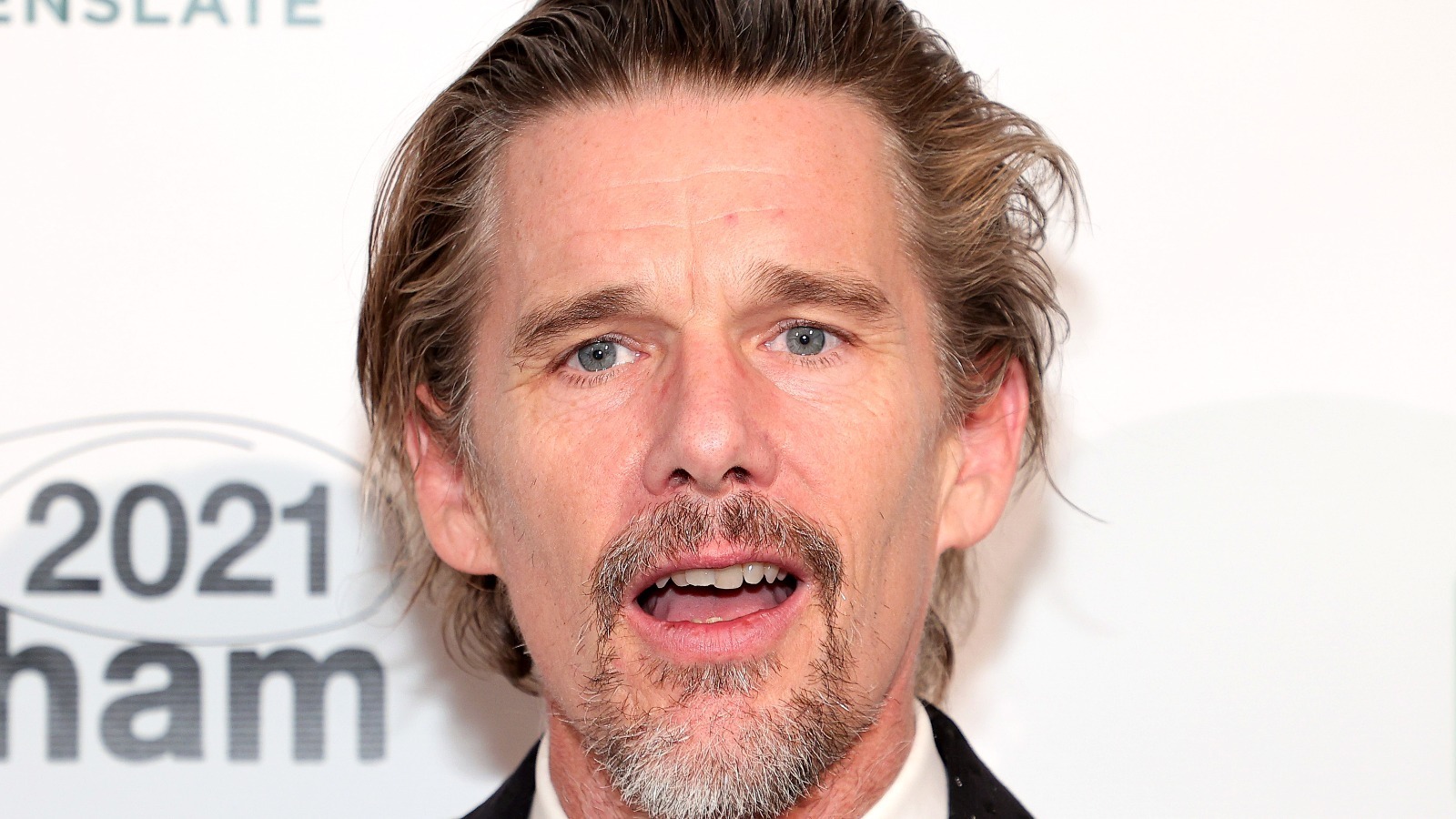 ethan-hawke-teases-his-terrifying-moon-knight-character