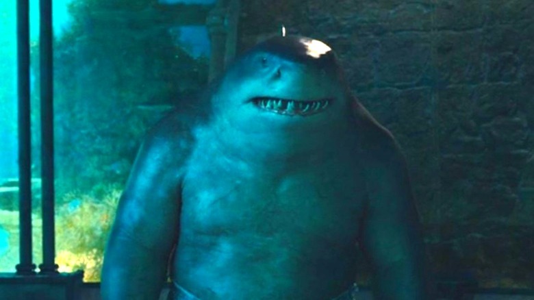 King Shark visiting an aquariaum