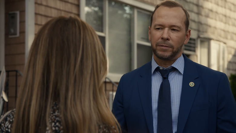 Donnie Wahlberg talks to woman