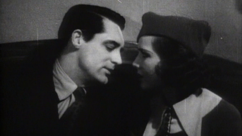 Cary Grant kisses Mary Brian