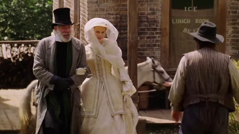 Donald Sutherland and Nicole Kidman walking