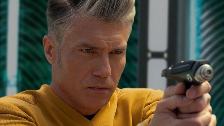 Pike aims a phaser