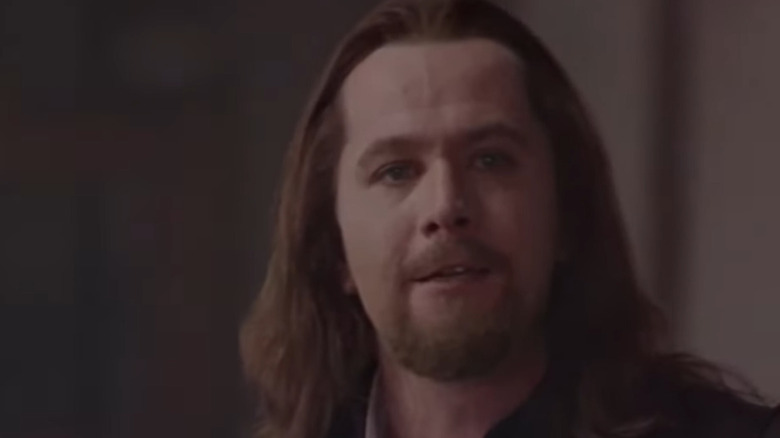 Gary Oldman has long hair