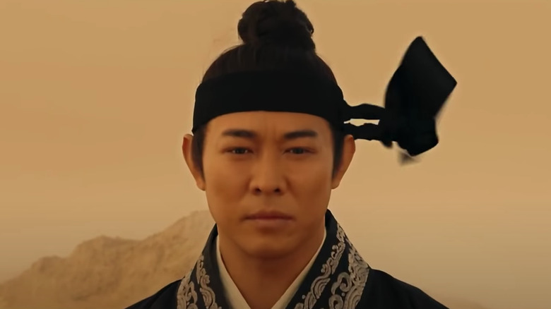 Jet Li wearing black bandana