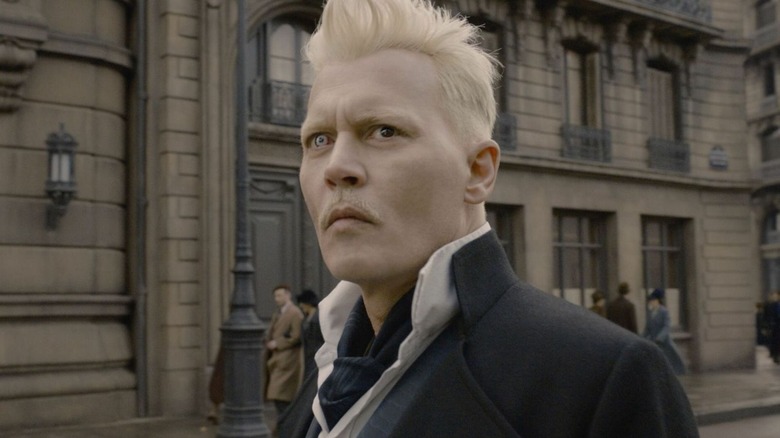 Grindelwald with two different color eyes