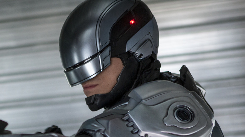 Robocop looks left