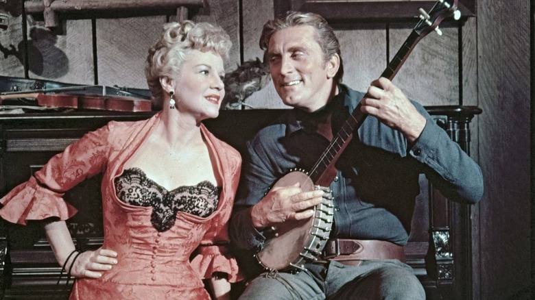 kirk douglas plays the banjo