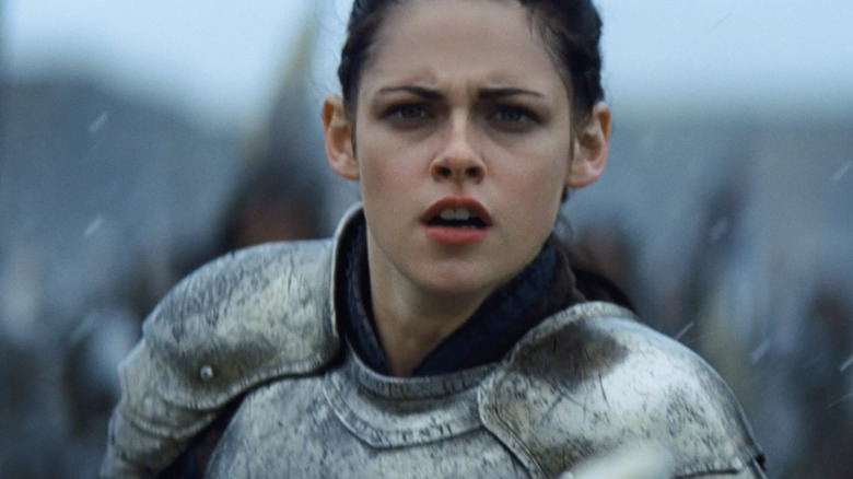 Kristen Stewart in battle