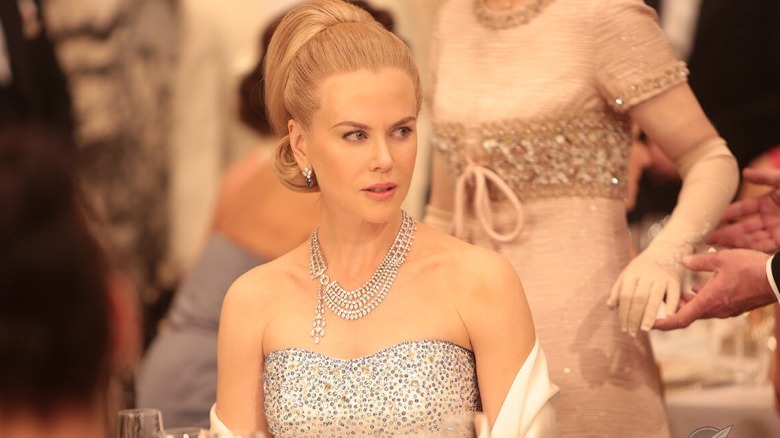 Nicole Kidman looks to side