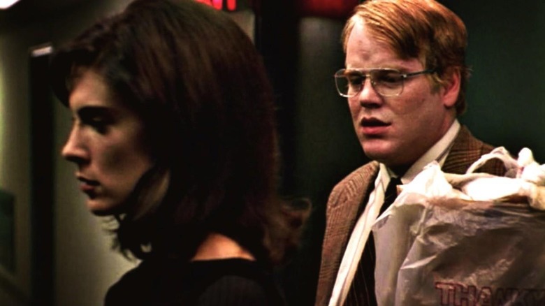 Lara Flynn Boyle and Philip Seymour Hoffman in Happiness