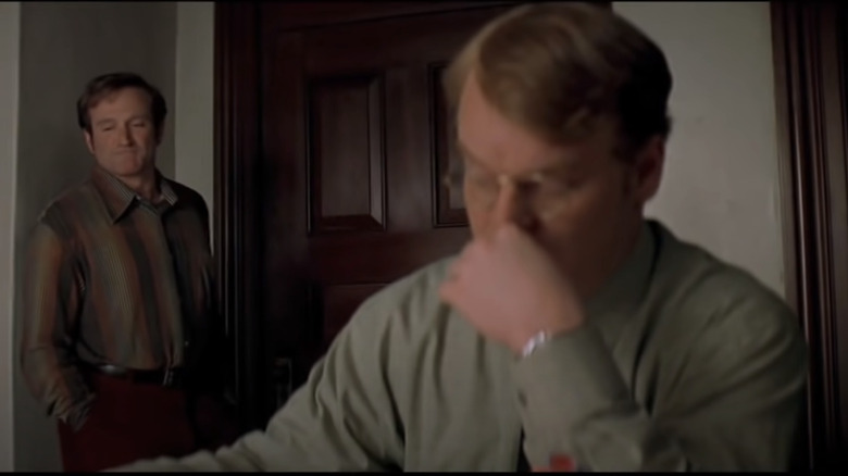 Philip Seymour Hoffman and Robin Williams in Patch Adams