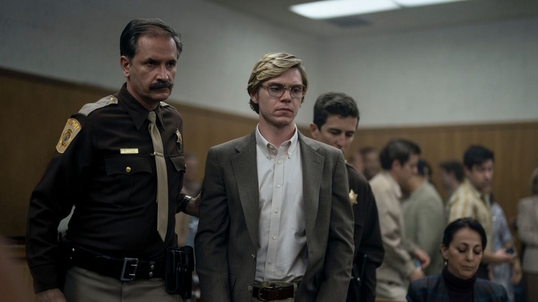 Evan Peters in Dahmer