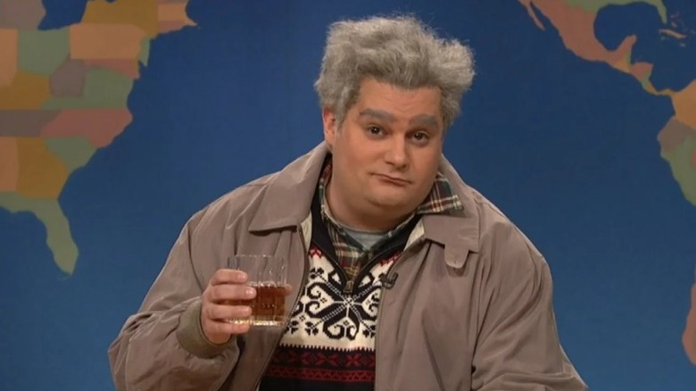 Bobby Moynihan as Drunk Uncle