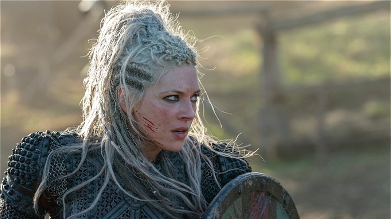 Lagertha fights