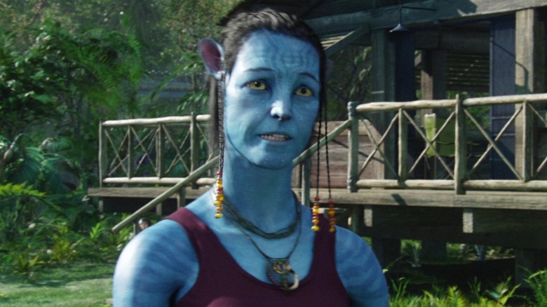 Grace piloting a Na'vi