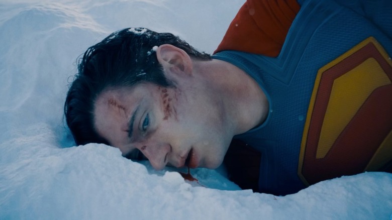 Superman lying bloody in the snow in Superman (2025)