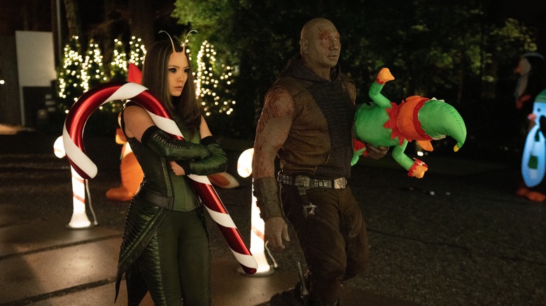 Drax and Mantis pursue Kevin Bacon