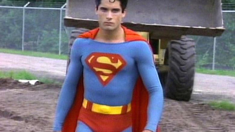 Superboy walking before bulldozer