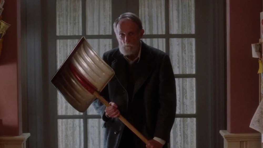 Roberts Blossom as Marley in Home Alone