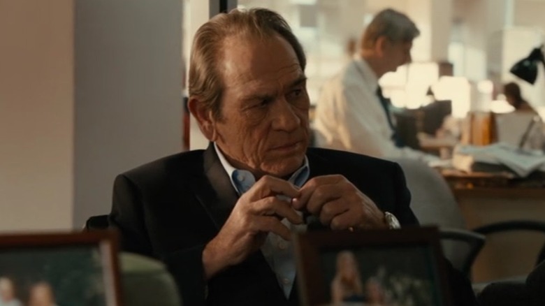 Tommy Lee Jones listens in Shock and Awe