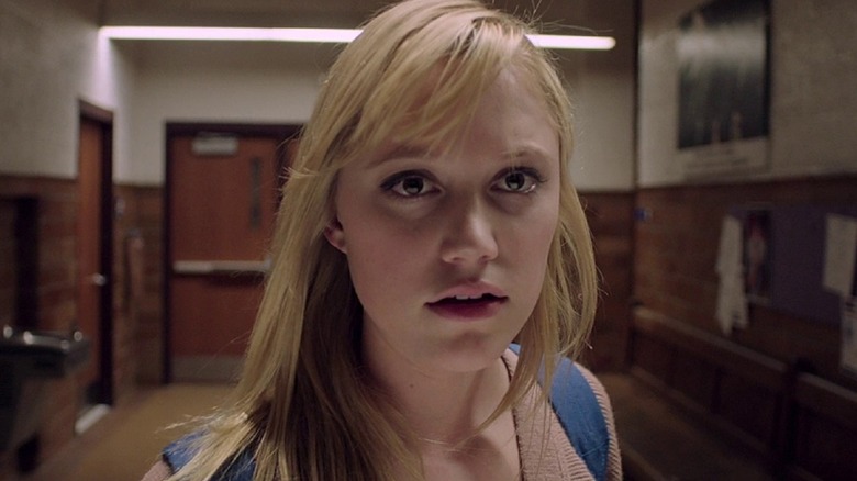 Maika Monroe scared It Follows