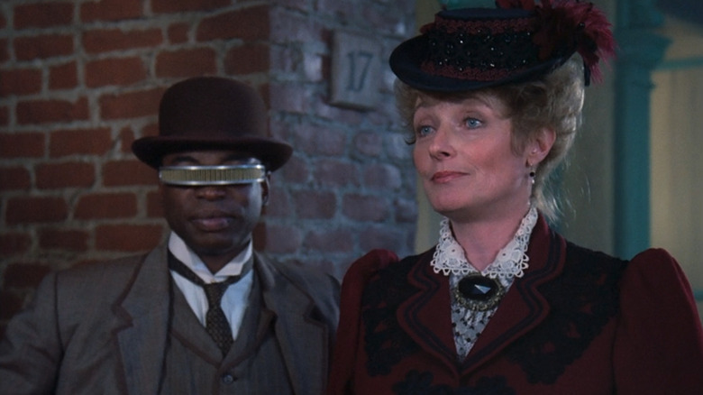 Dr. Pulaski and Geordi in Victorian garb