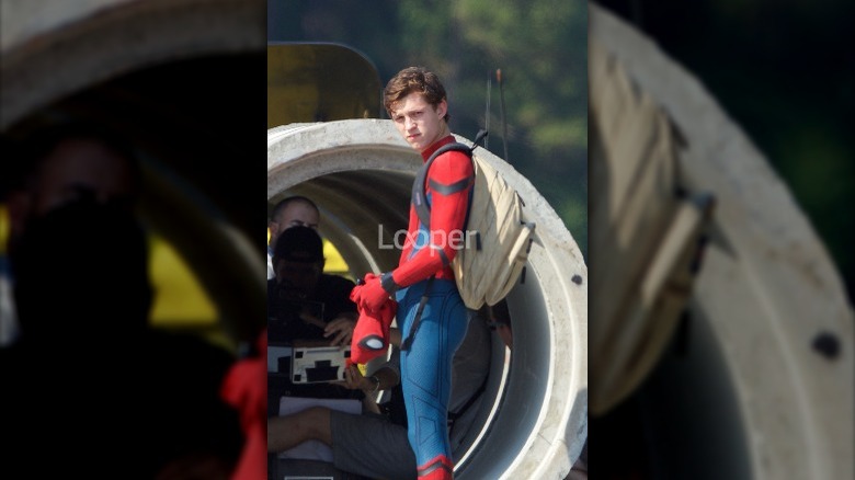 exclusive spider-man homecoming photos