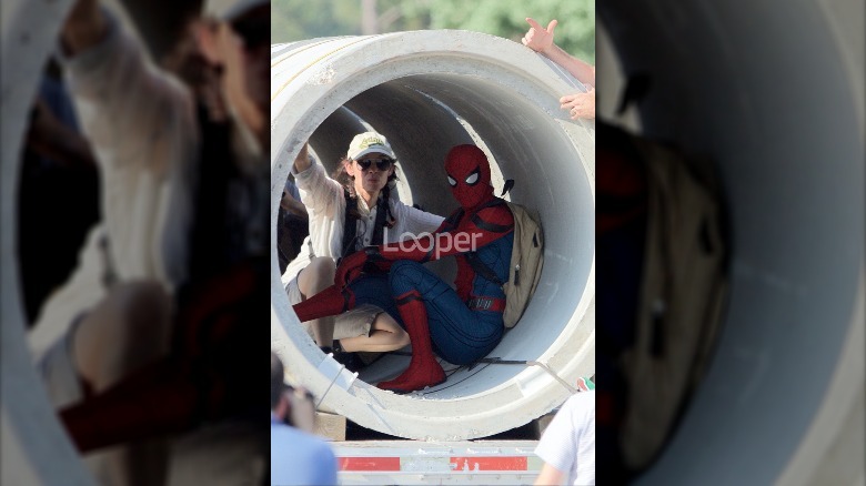 exclusive spider-man homecoming photos