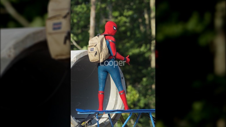 exclusive spider-man homecoming photos